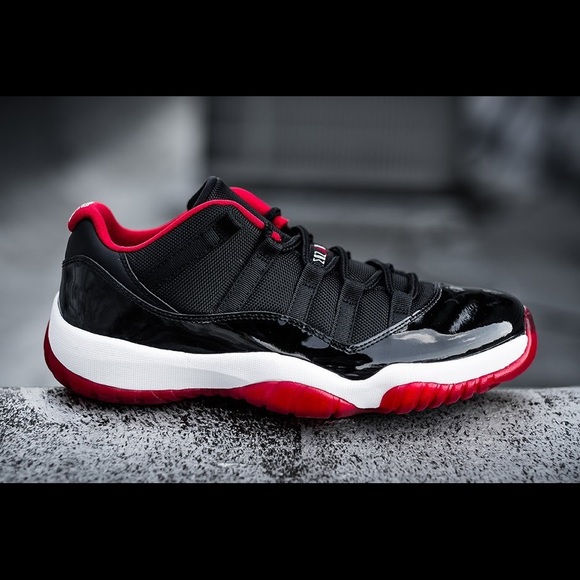 red low top 11s